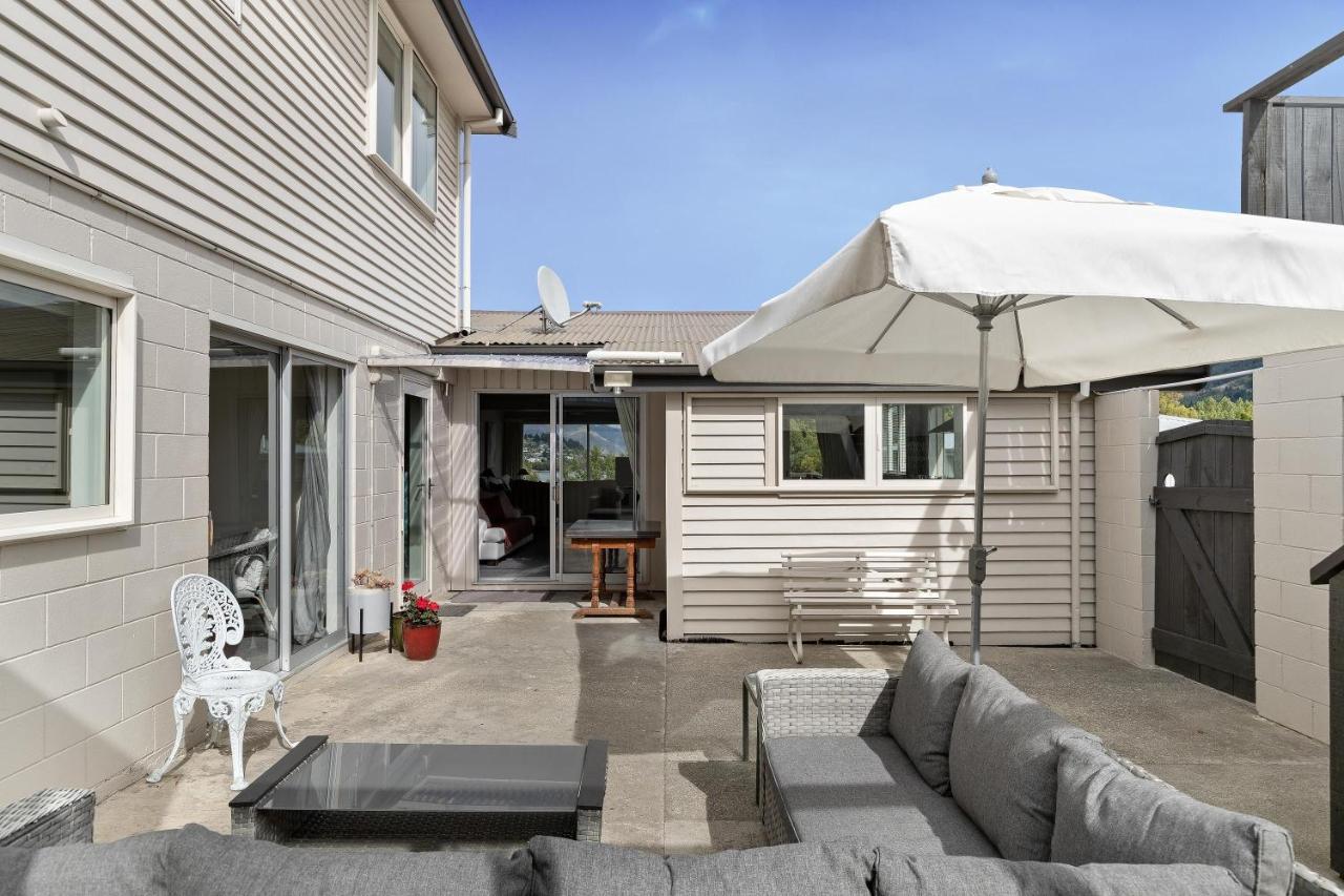 Lake And Mountain View Living 皇后镇 外观 照片