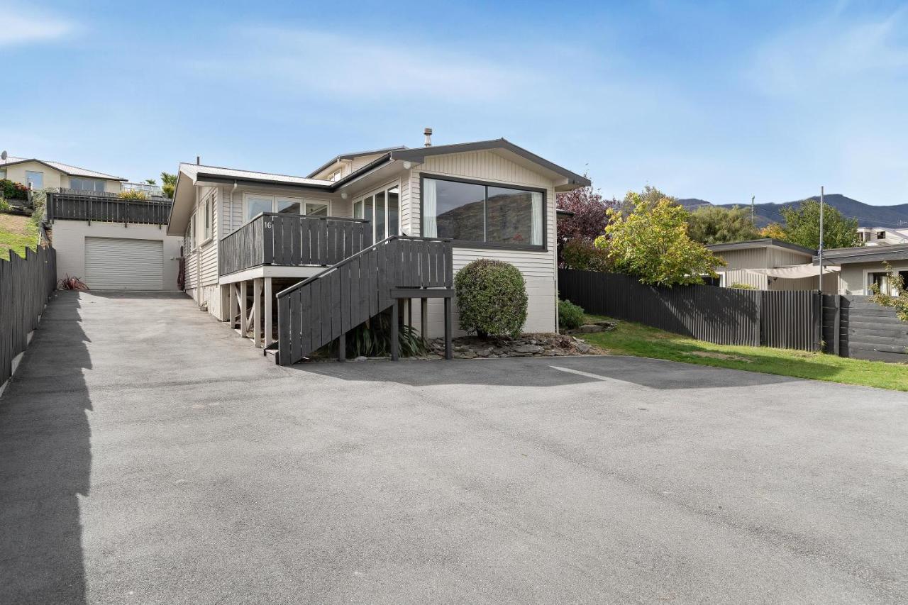 Lake And Mountain View Living 皇后镇 外观 照片