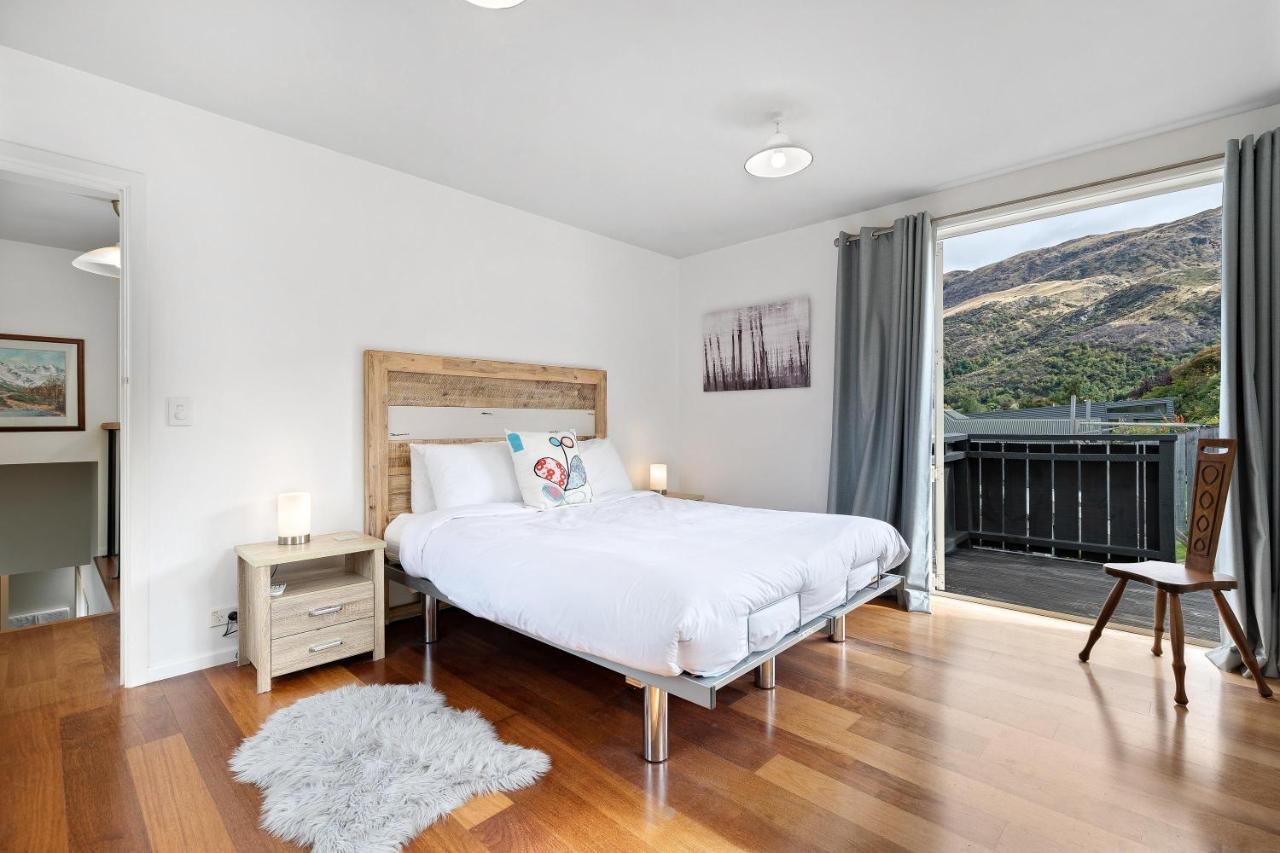 Lake And Mountain View Living 皇后镇 外观 照片
